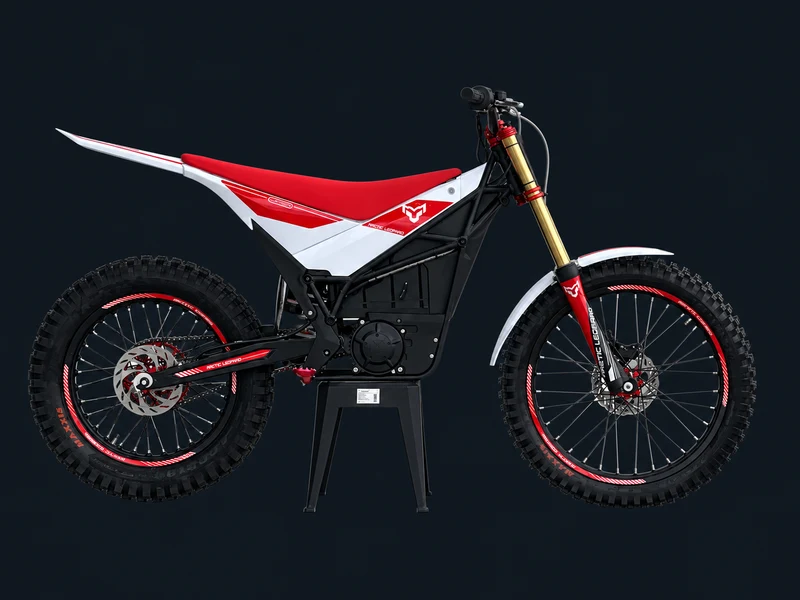 Arctic Leopard XT680